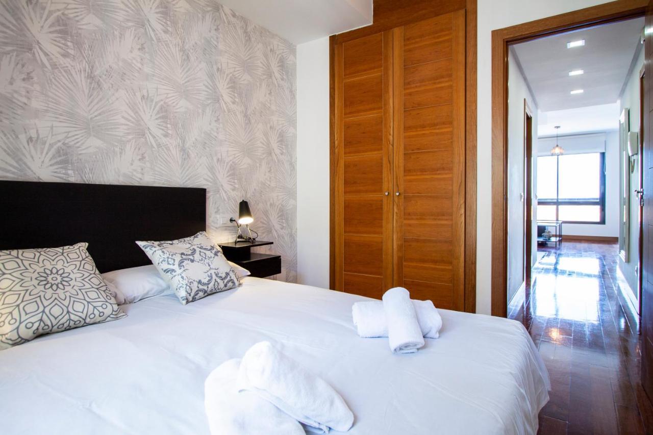 Apartamentos Castilla Luz Business Madrid Extérieur photo