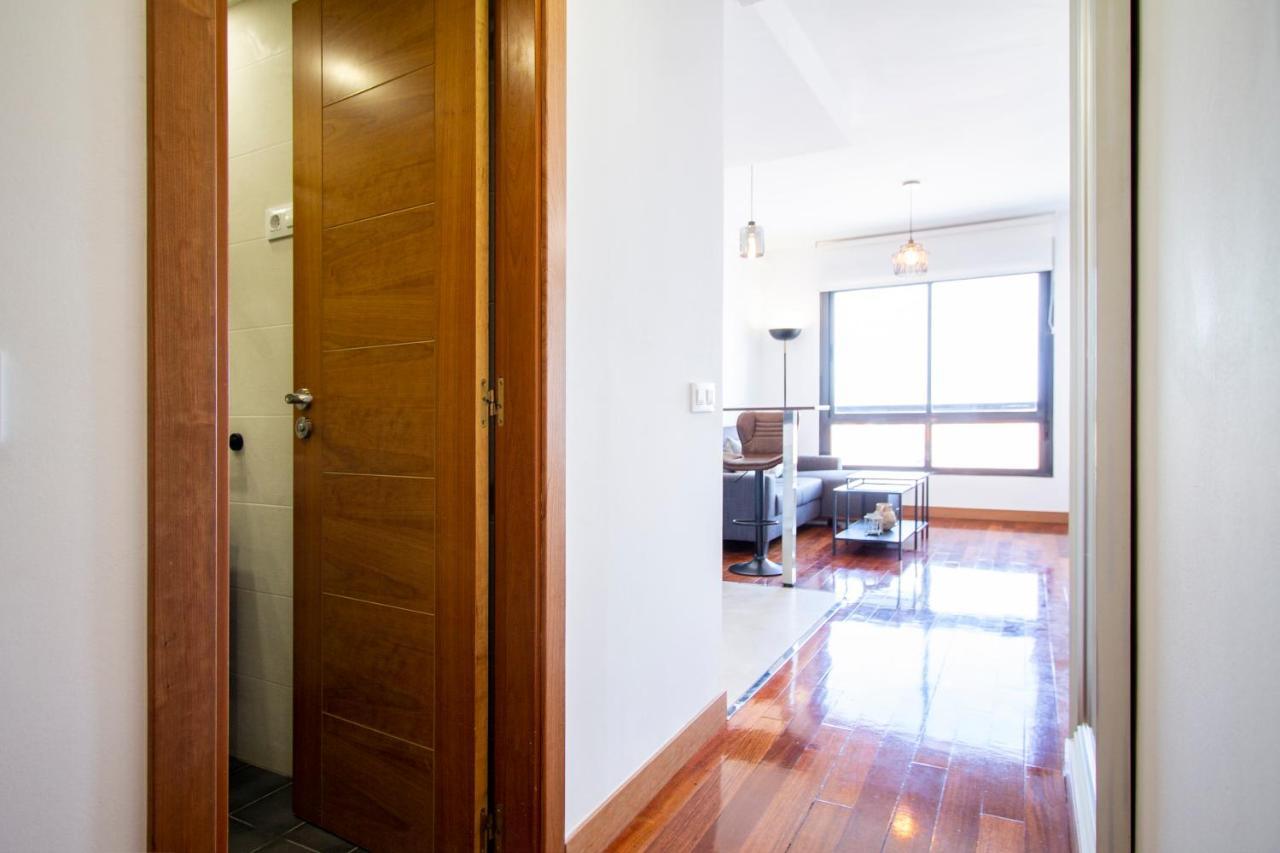 Apartamentos Castilla Luz Business Madrid Extérieur photo