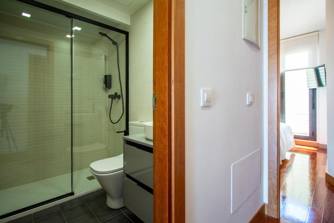 Apartamentos Castilla Luz Business Madrid Extérieur photo