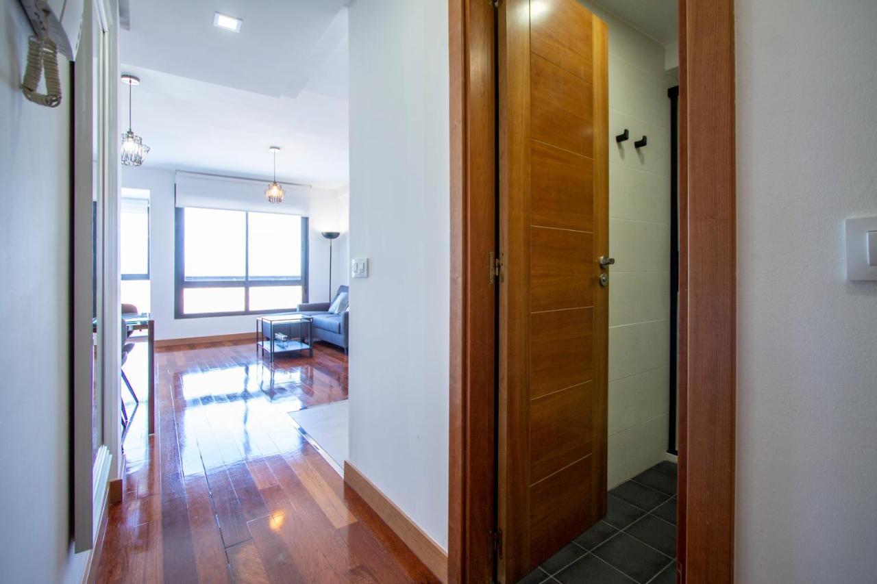 Apartamentos Castilla Luz Business Madrid Extérieur photo