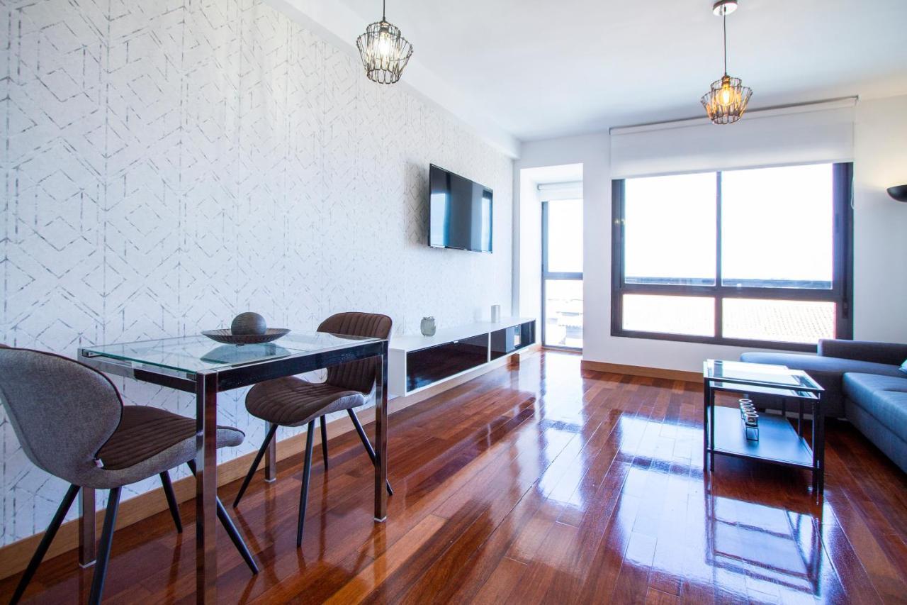 Apartamentos Castilla Luz Business Madrid Extérieur photo