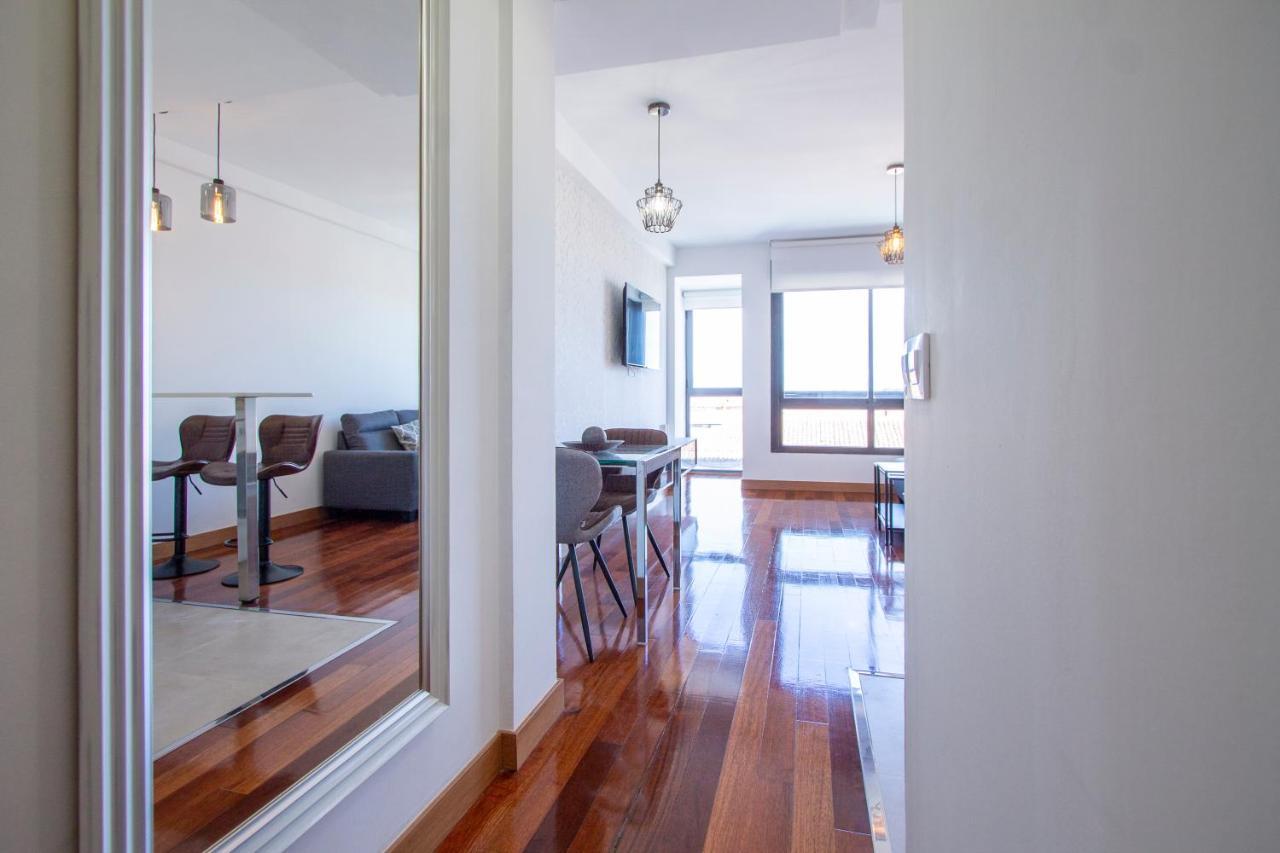 Apartamentos Castilla Luz Business Madrid Extérieur photo