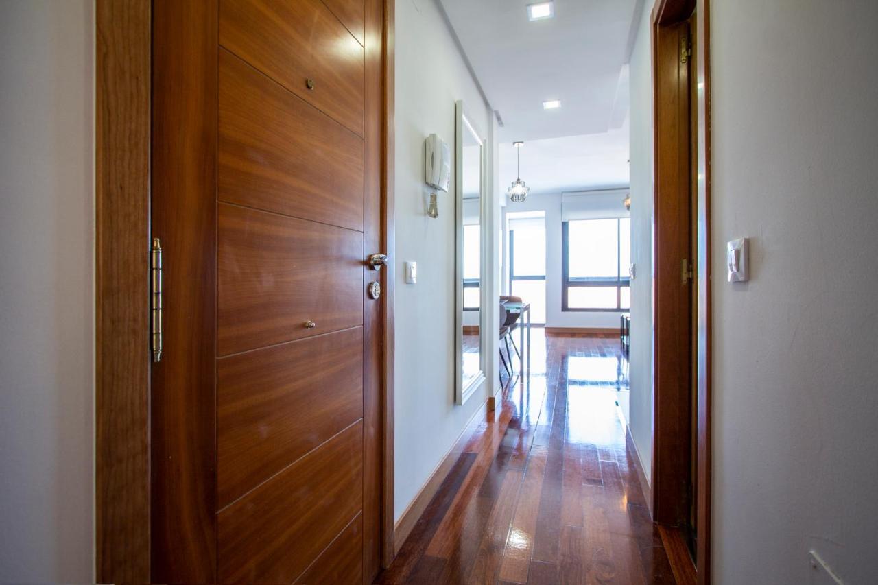 Apartamentos Castilla Luz Business Madrid Extérieur photo